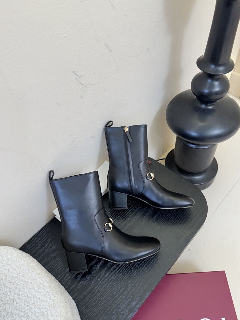 H**me5 boots